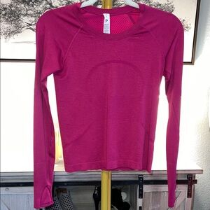 Lululemon Swiftly Tech LS Race Length Women’s Size 4